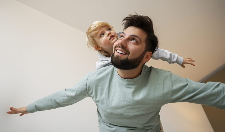 El padre que incomoda